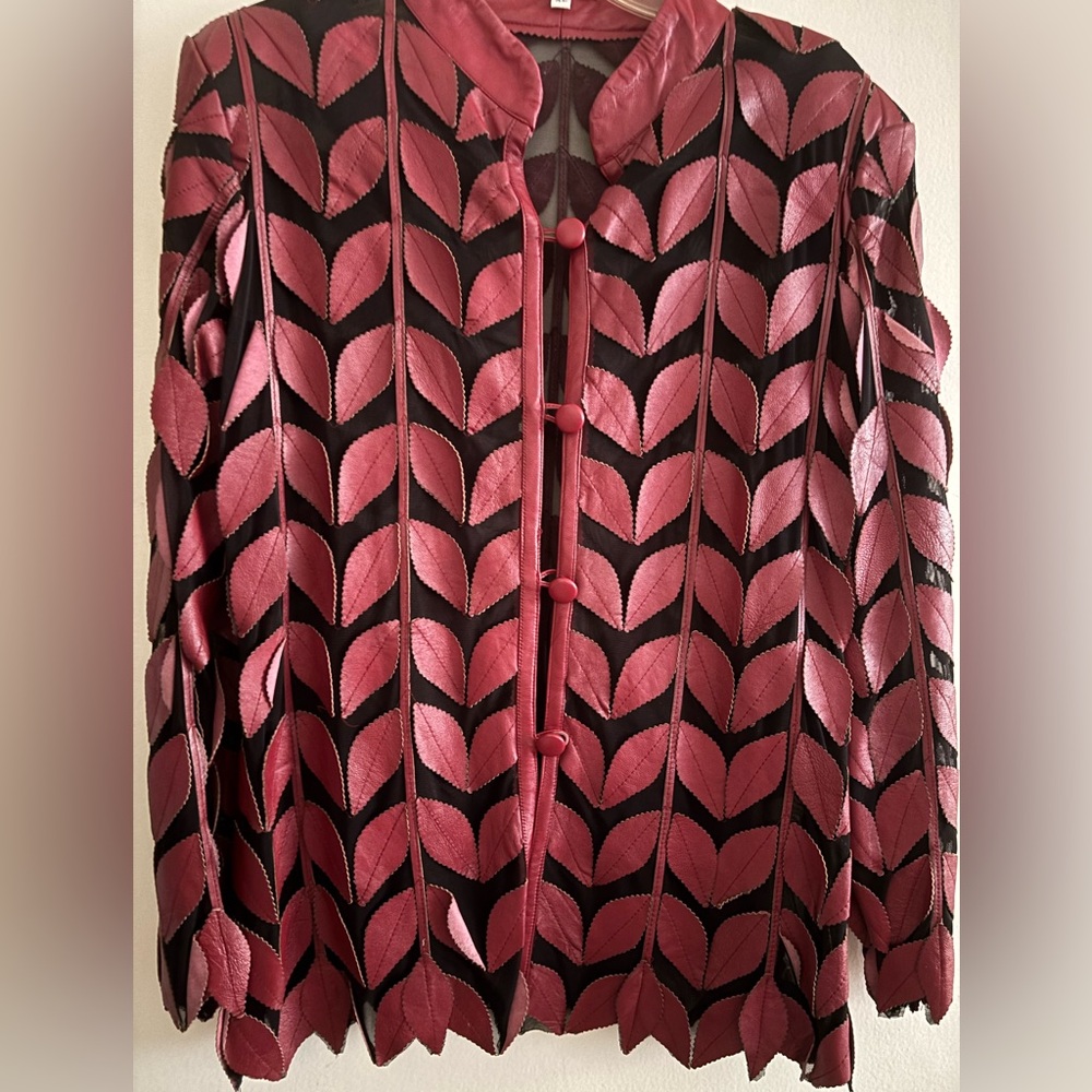 Leather Chic Pink Leaf Patterned Jacket Lining Po… - image 1